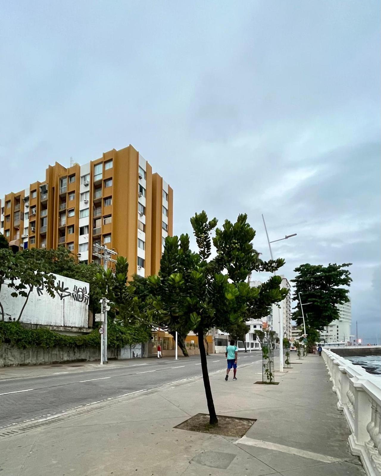 Apto A Passos Do Farol Da Barra Salvador Esterno foto